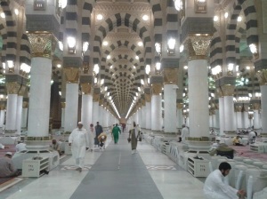 Interior Masjid Nabawi